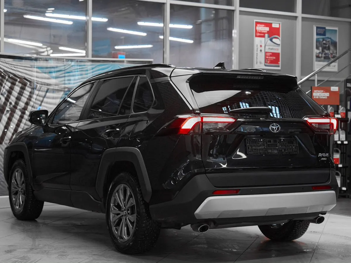 Toyota RAV4 V (XA50) · Adventure Ultimate — фото 4
