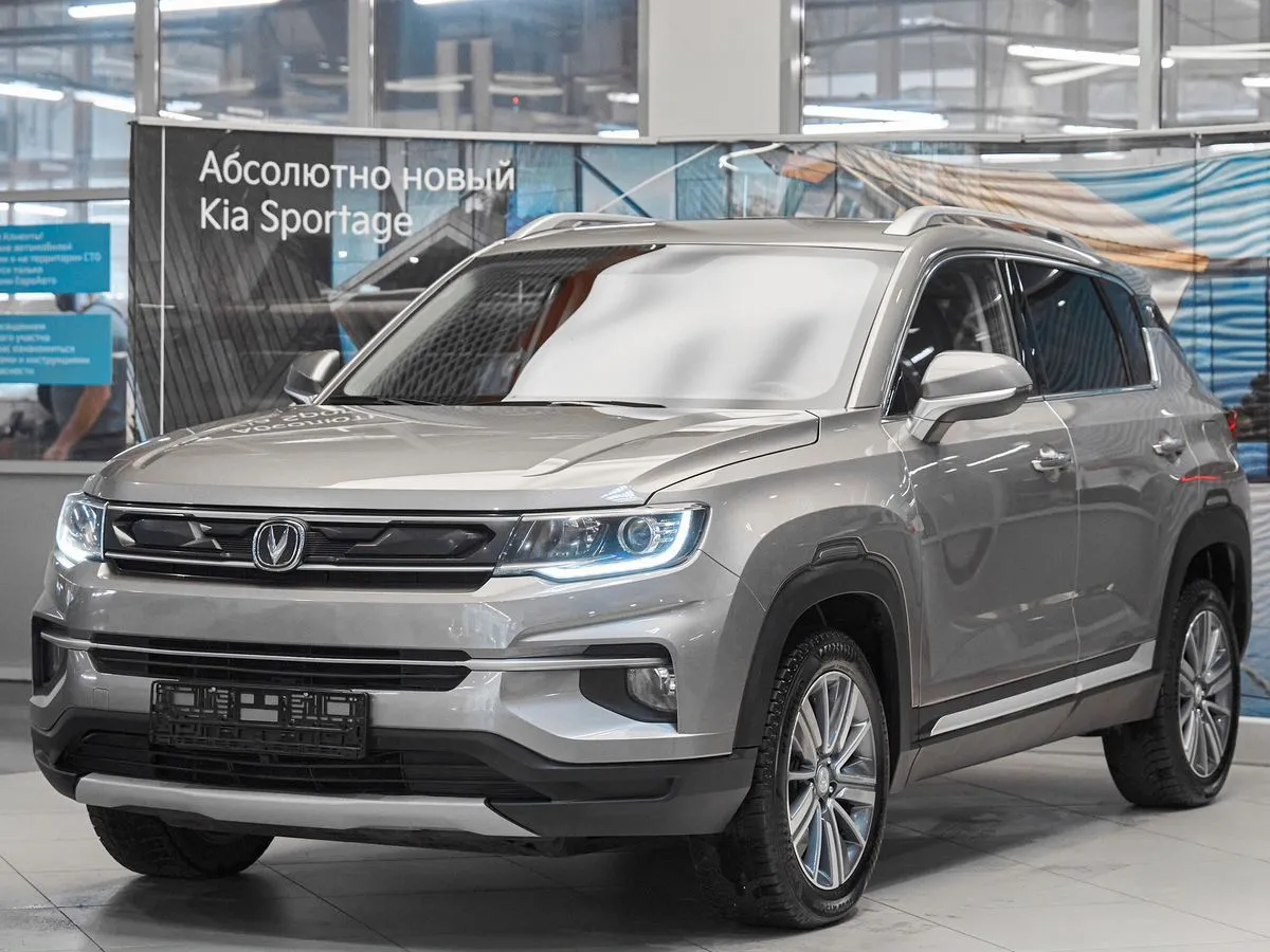 Changan CS35 Plus I · Luxe