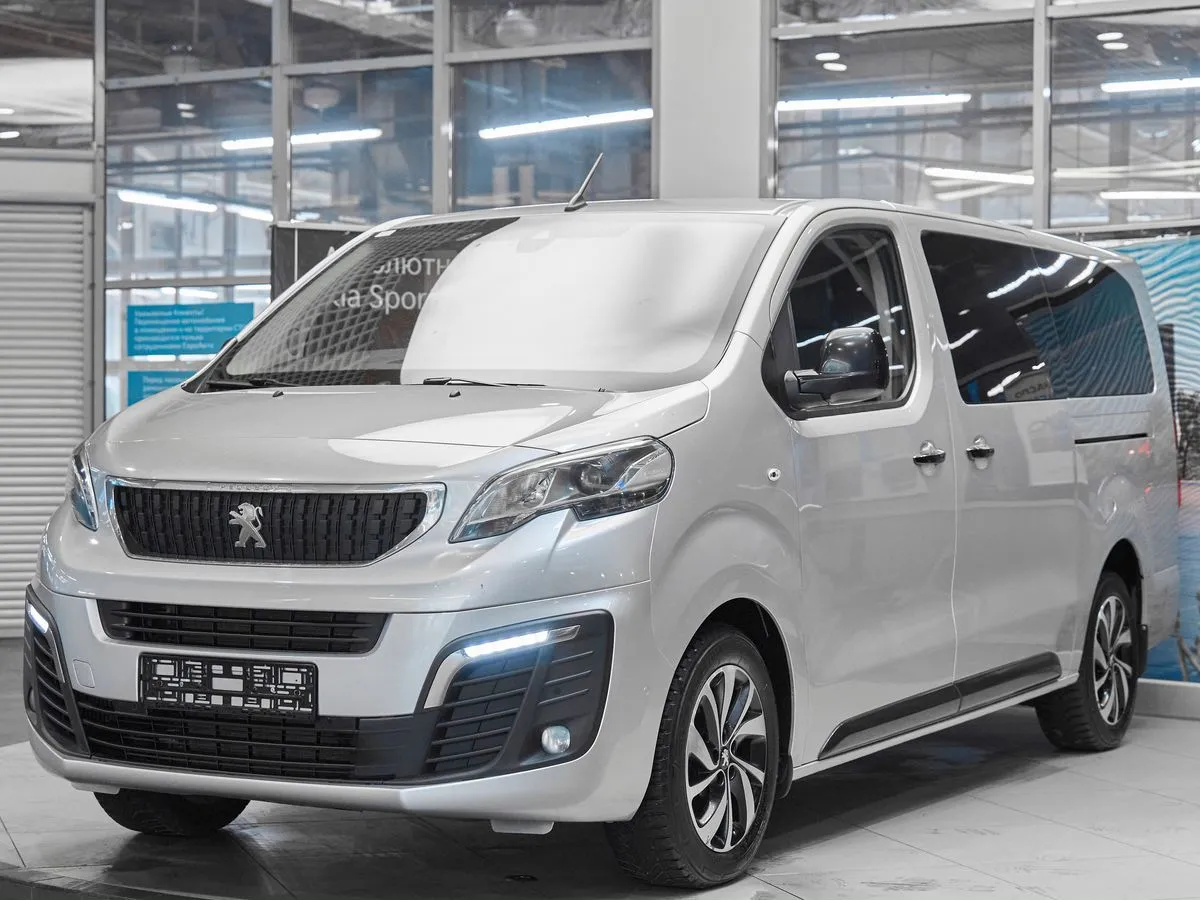 Peugeot Traveller I · Active