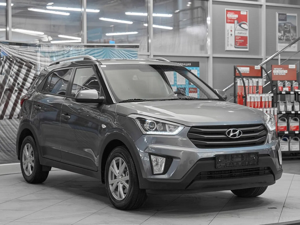 Hyundai Creta I · Comfort Plus + Advanced + Style — фото 3