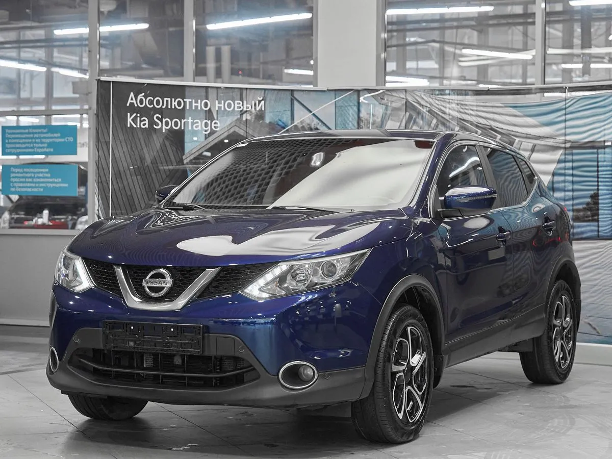 Nissan Qashqai II · SE