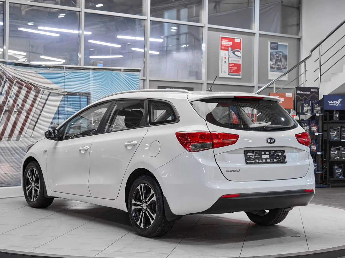 Kia Ceed II Рестайлинг · Comfort 2016 — фото 4