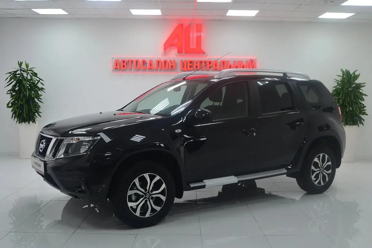 Nissan Terrano III (D10) · Elegance Plus