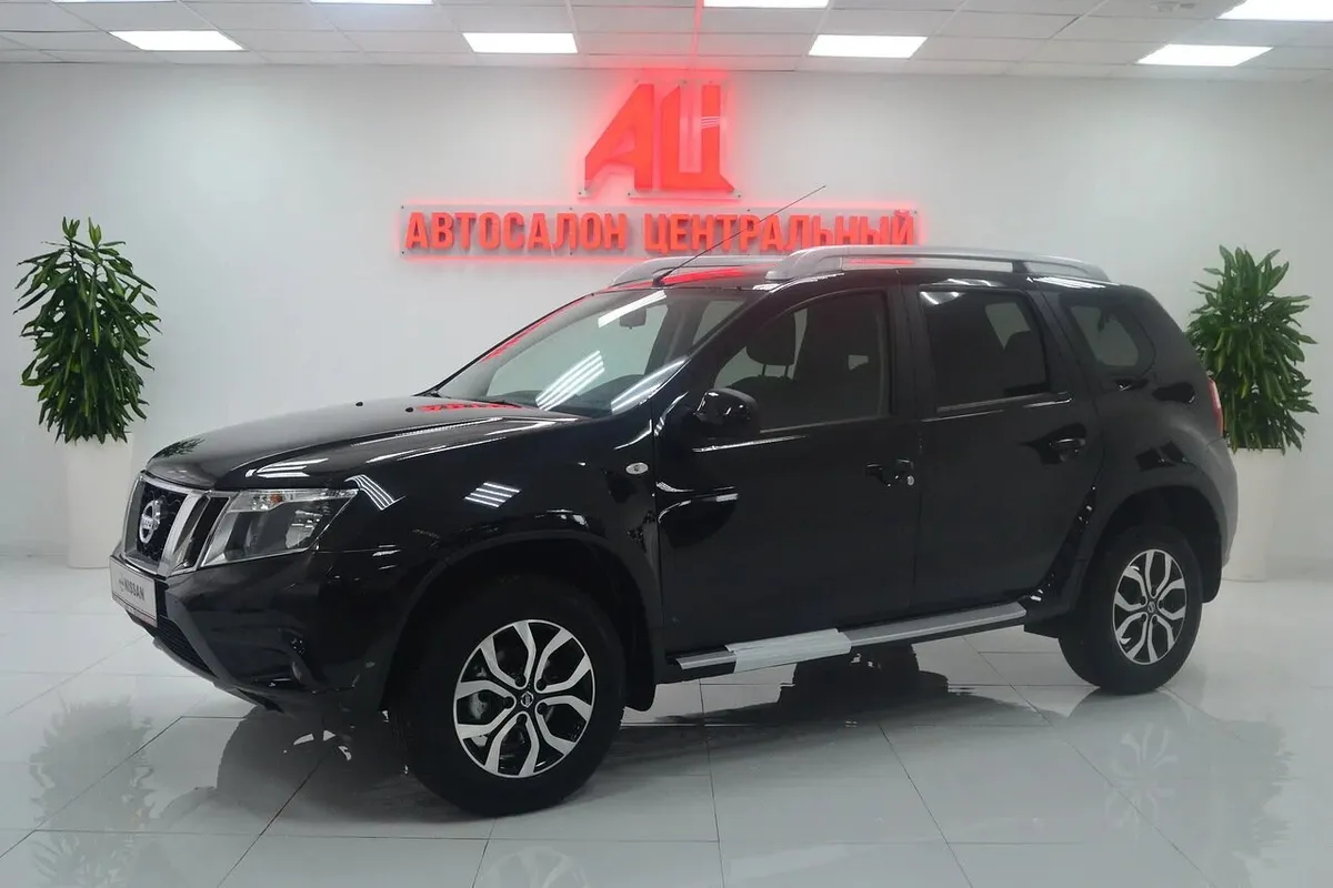 Nissan Terrano III (D10) · Comfort