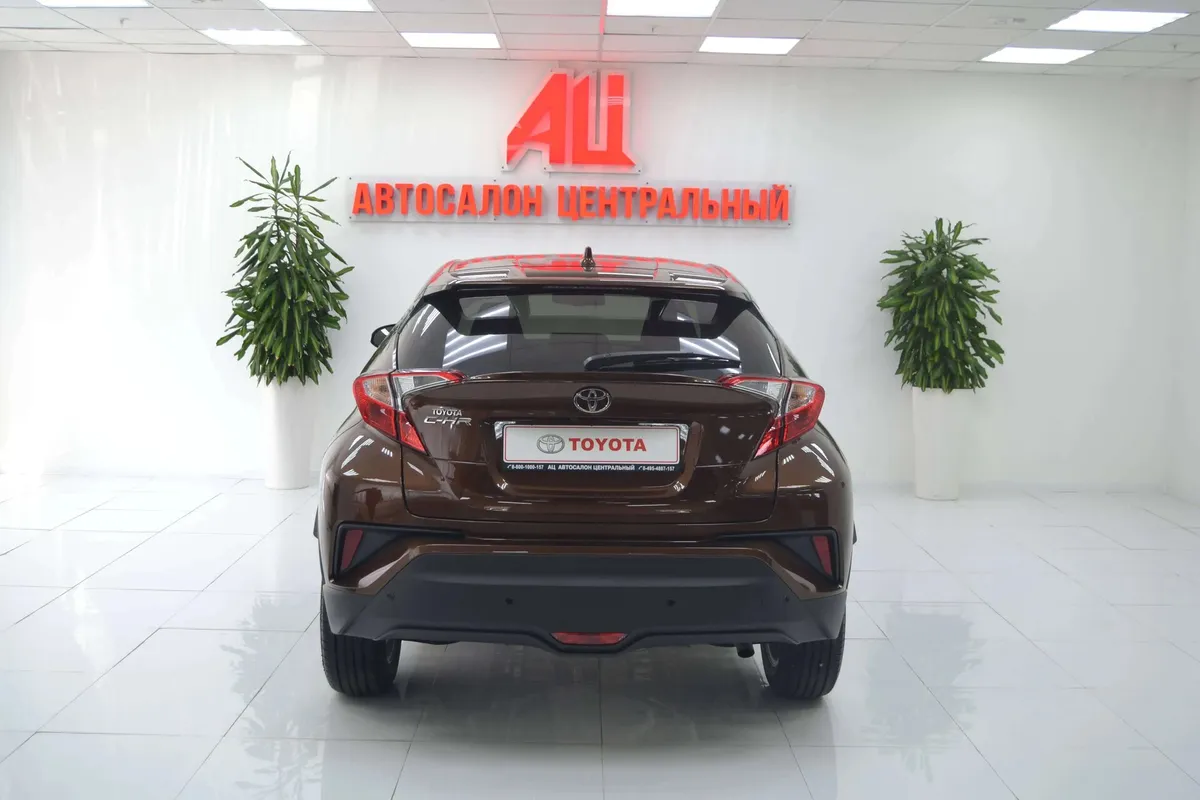 Toyota C-HR I · Hot — фото 4