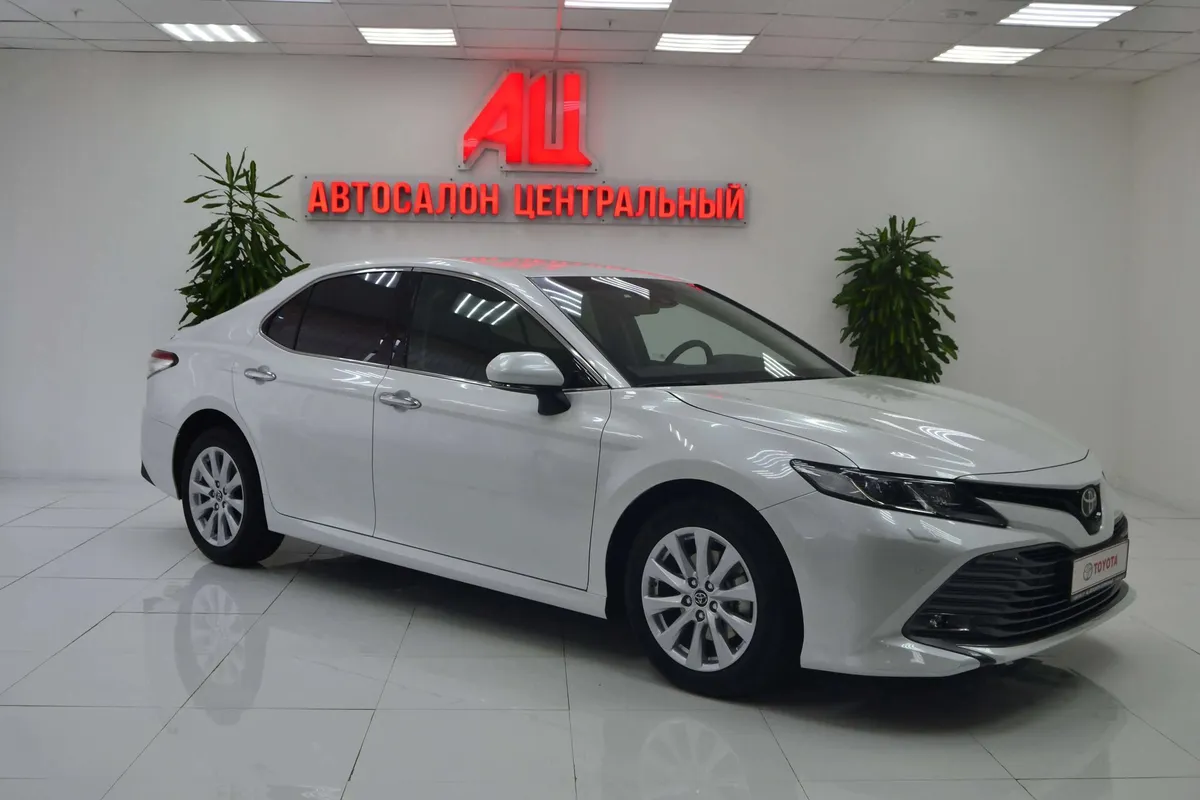 Toyota Camry VIII (XV70) · Стандарт — фото 2