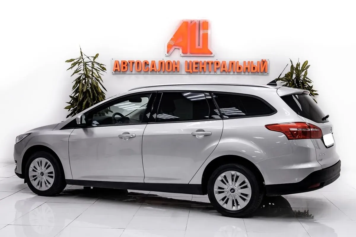 Ford Focus III Рестайлинг — фото 3