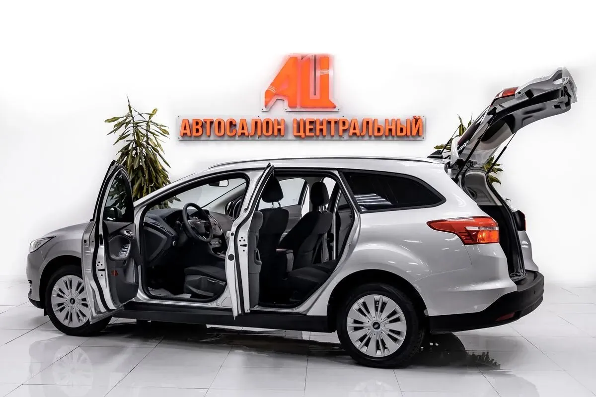 Ford Focus III Рестайлинг — фото 4