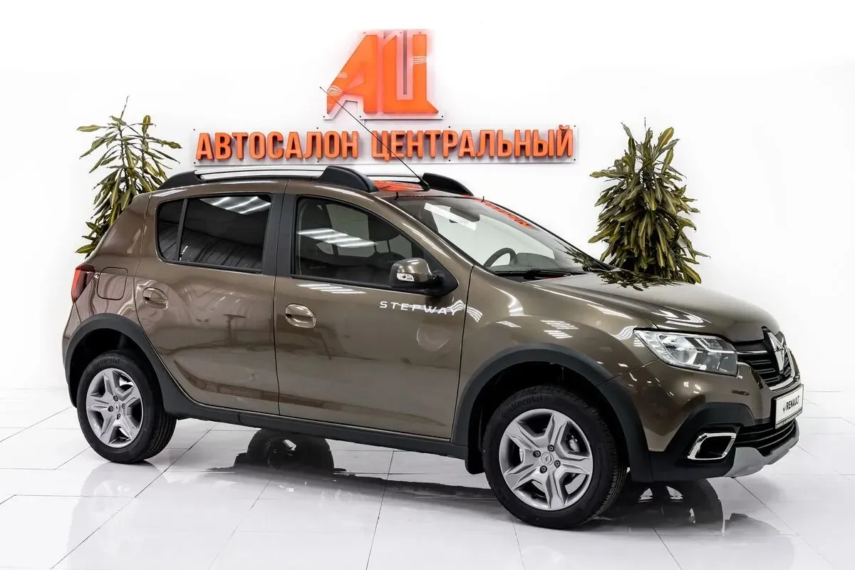 Renault Sandero II Рестайлинг · Life — фото 3