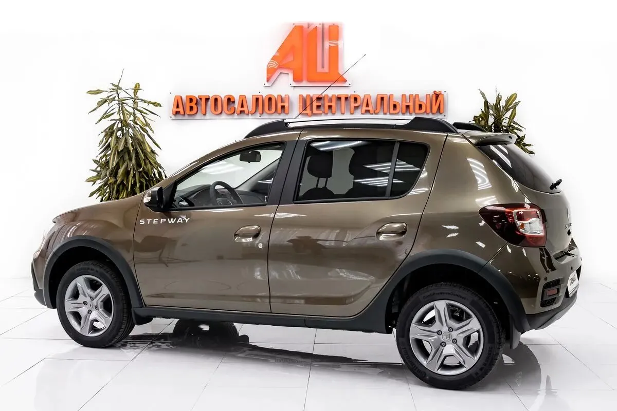 Renault Sandero II Рестайлинг · Life — фото 4