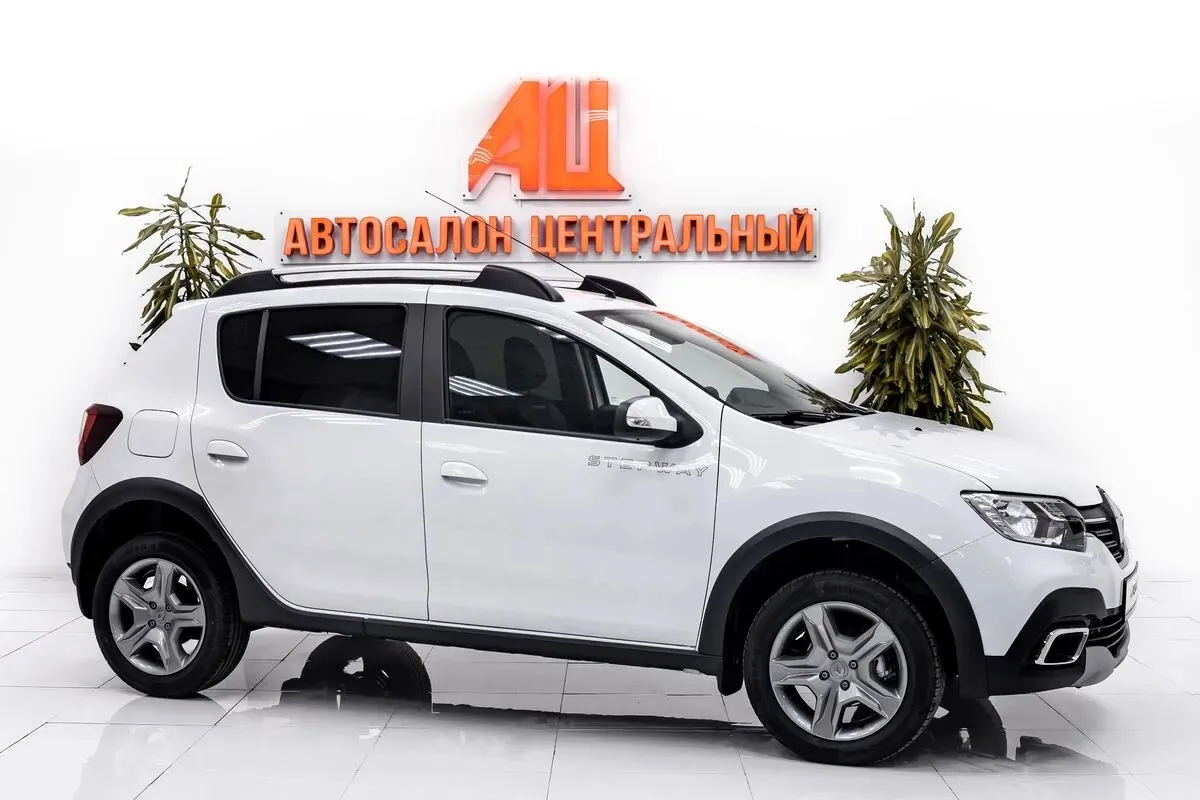 Renault Sandero II Рестайлинг · Life — фото 2