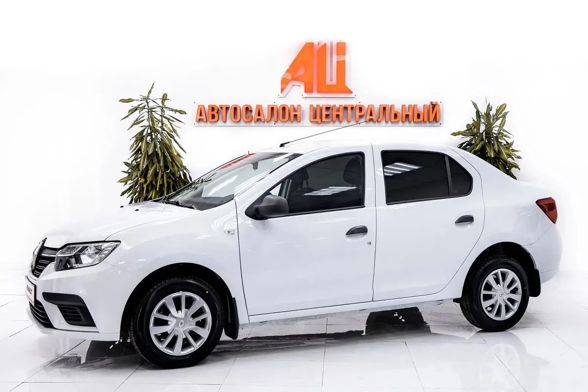 Renault Logan II · Privilege