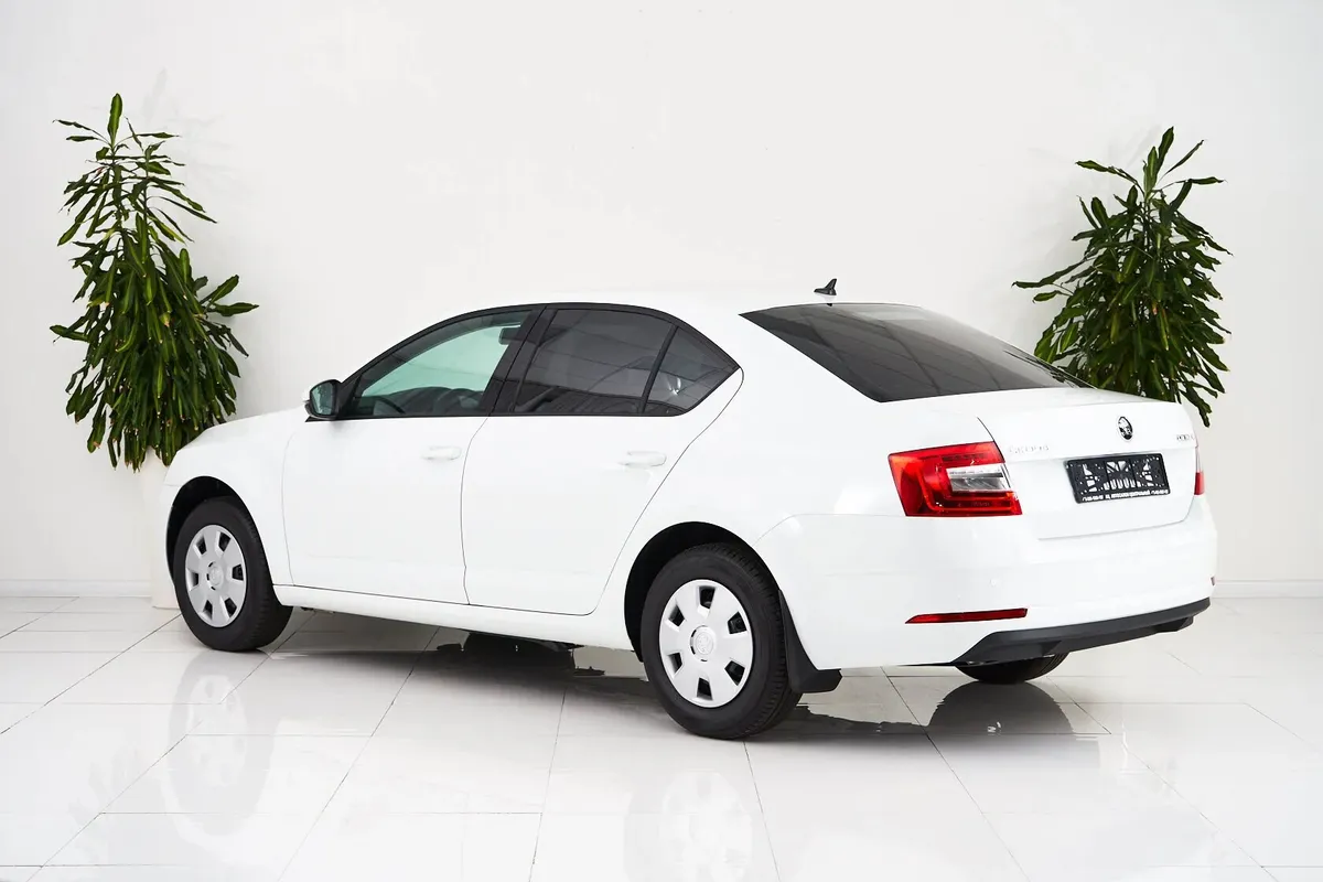 Skoda Octavia III (A7) Рестайлинг — фото 3