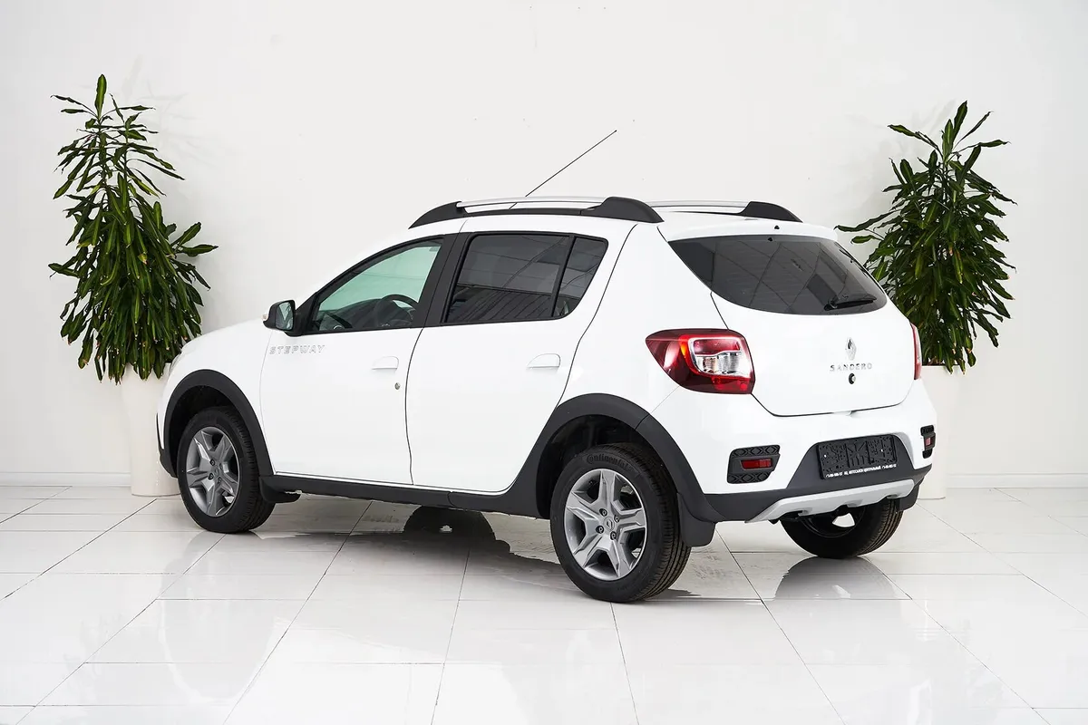 Renault Sandero II Рестайлинг · Drive — фото 3
