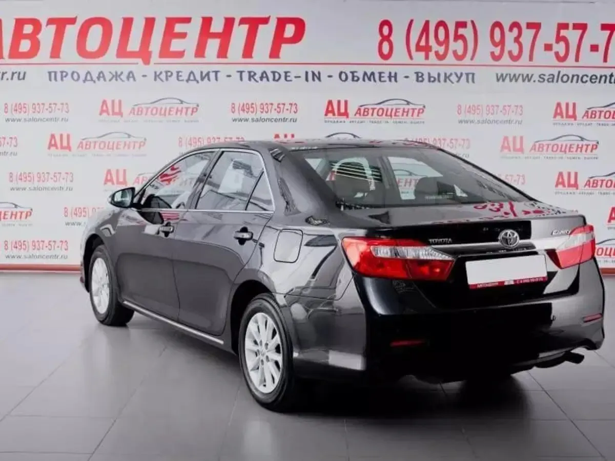 Toyota Camry VII (XV50) · Стандарт — фото 3