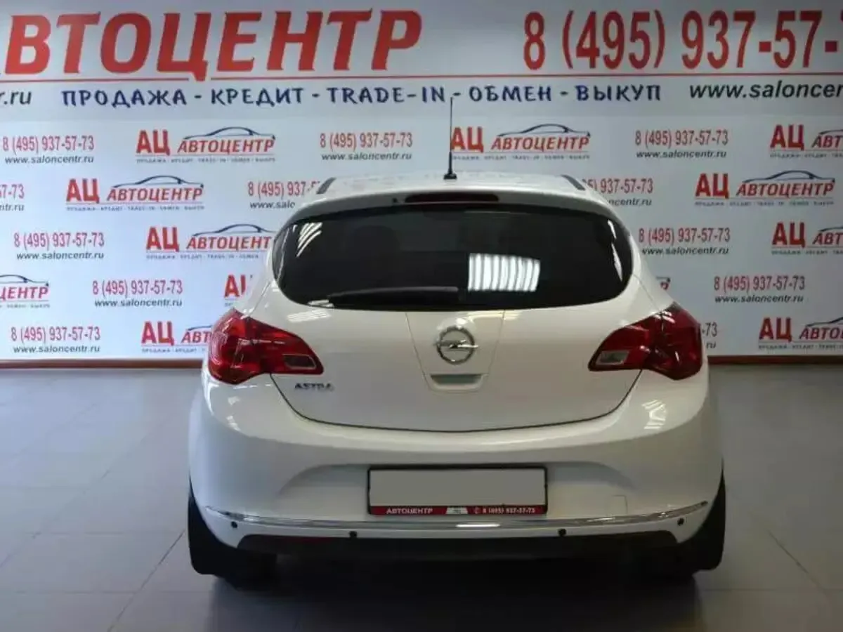Opel Astra J Рестайлинг · Cosmo — фото 4