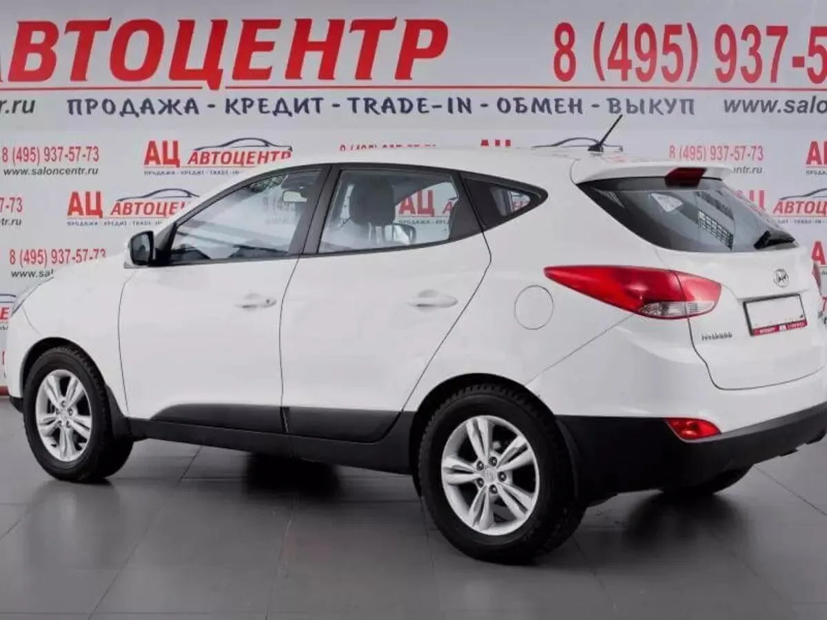 Hyundai ix35 I — фото 3