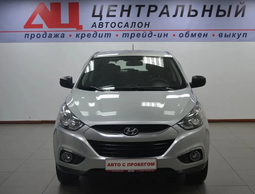 Hyundai ix35 I · Base — фото 2