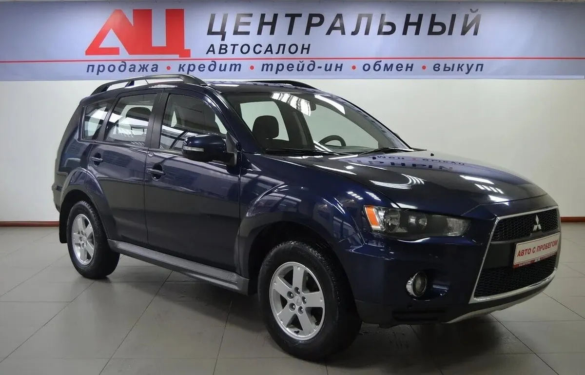 Mitsubishi Outlander II Рестайлинг · Intense — фото 3