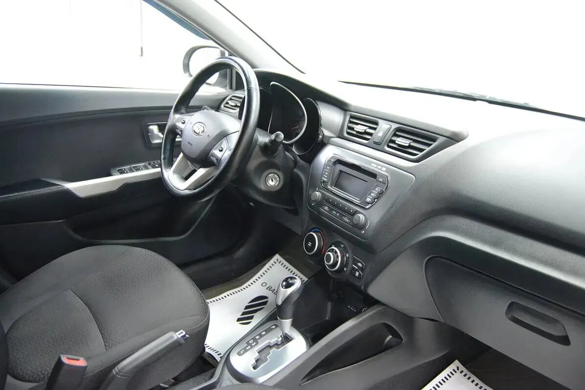 Kia Rio III · Prestige — фото 5