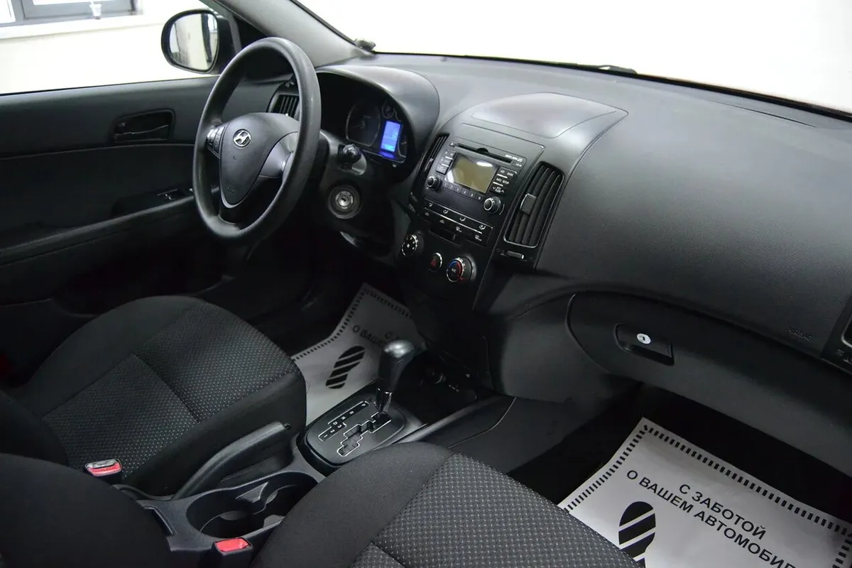 Hyundai i30 I Рестайлинг · Optima — фото 5