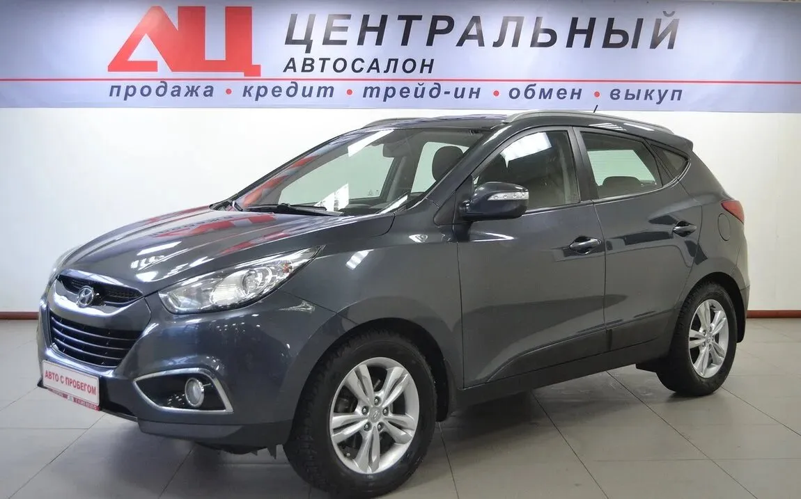 Hyundai ix35 I · Base
