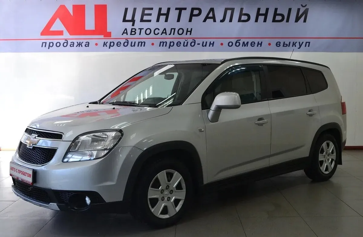 Chevrolet Orlando I · LS