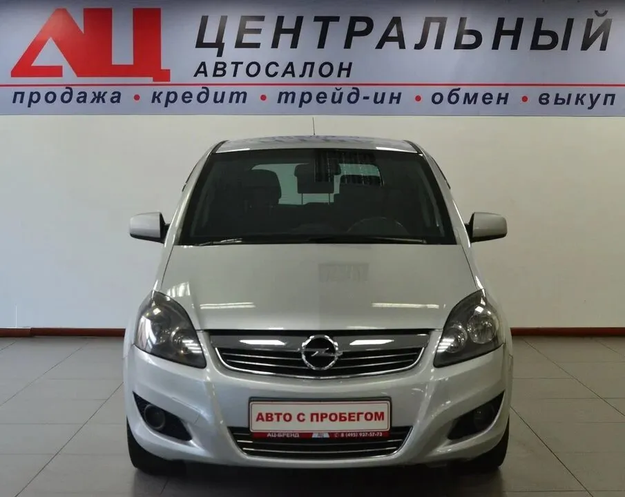 Opel Zafira B Рестайлинг · Family — фото 2