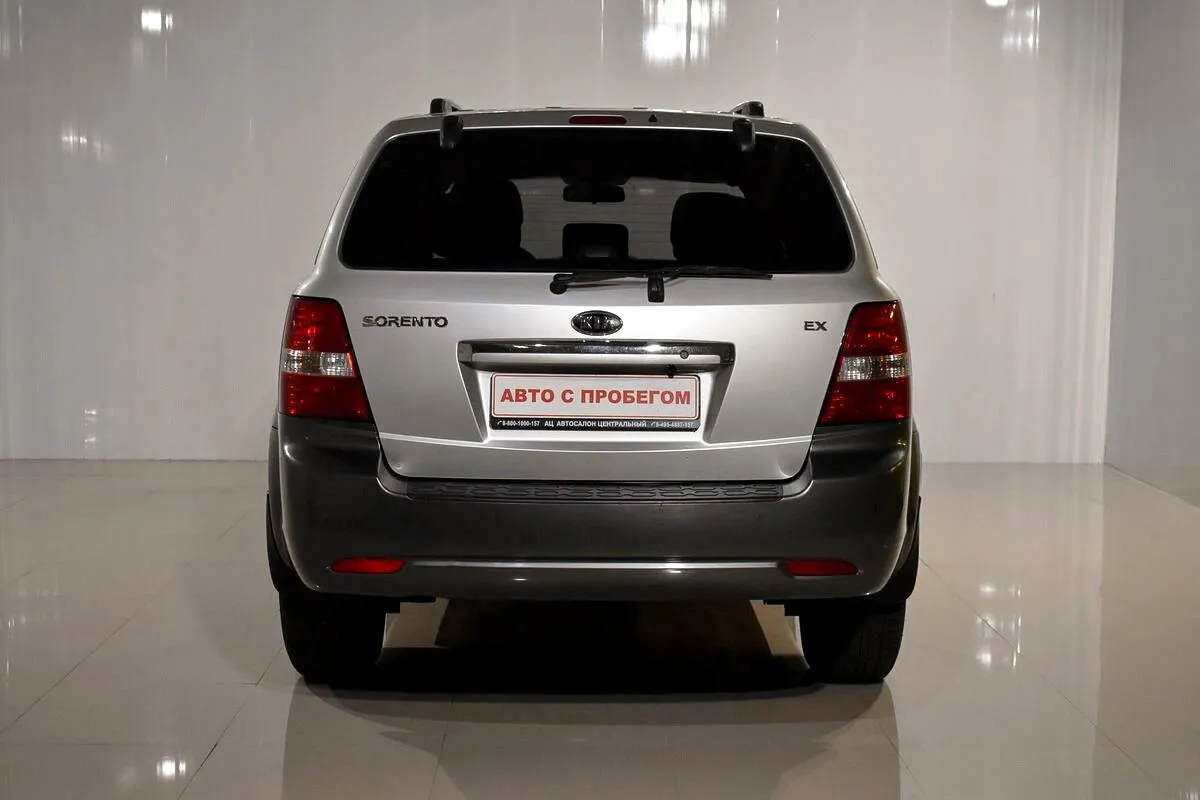 Kia Sorento I Рестайлинг — фото 4