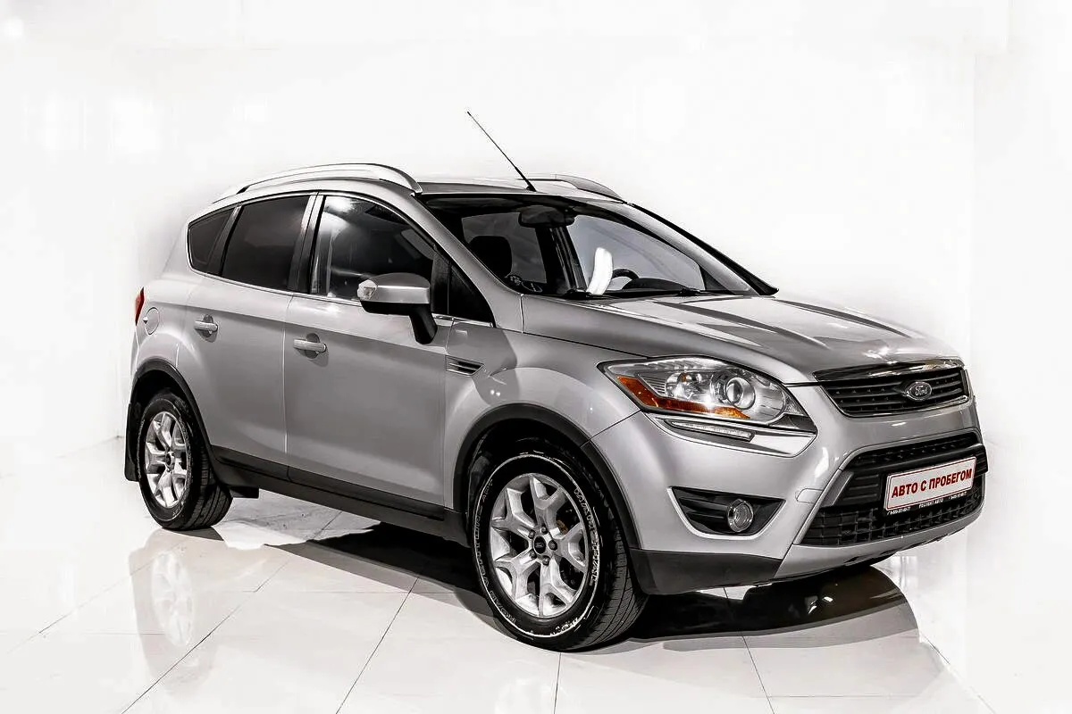 Ford Kuga I — фото 3