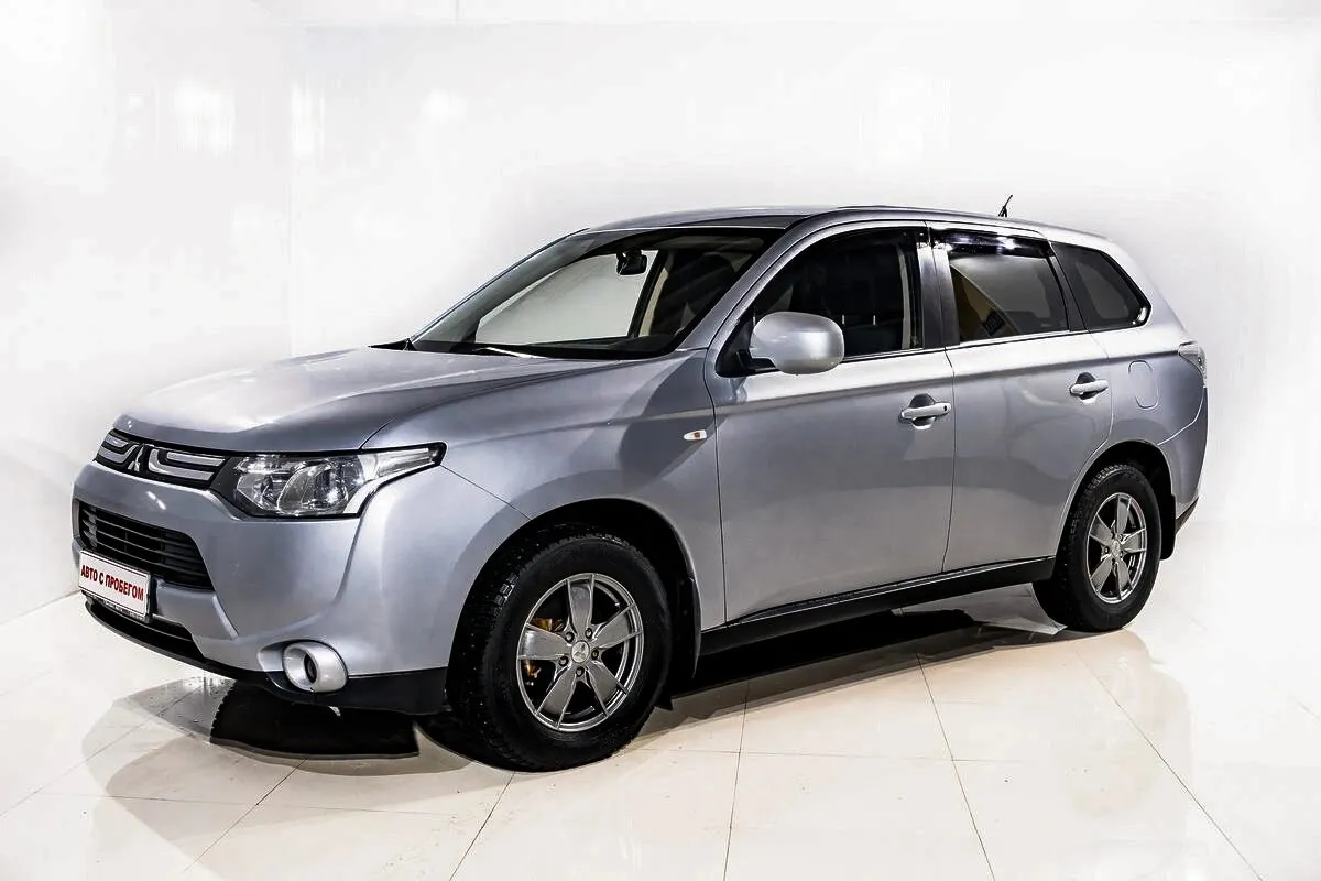 Mitsubishi Outlander III