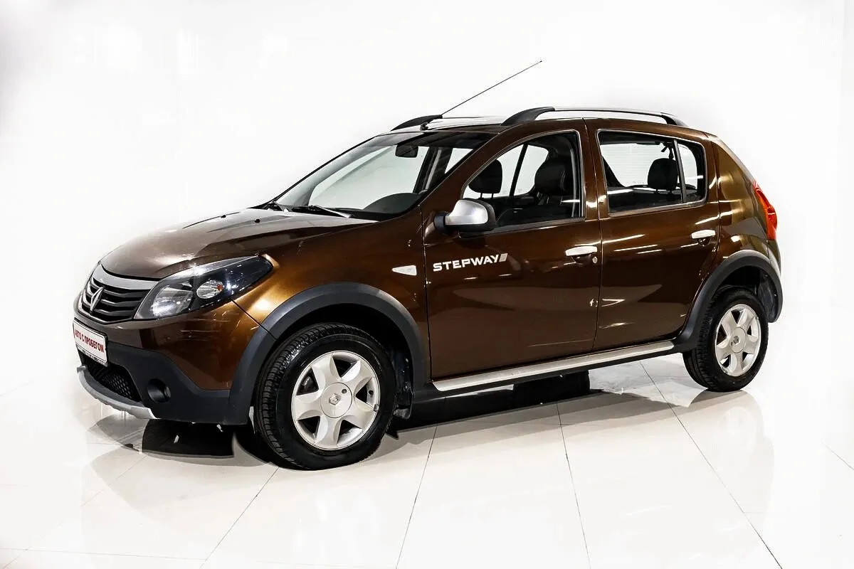 Renault Sandero I · Stepway