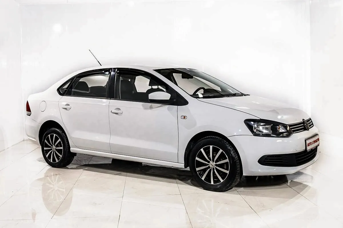 Volkswagen Polo V Рестайлинг · Drive — фото 3