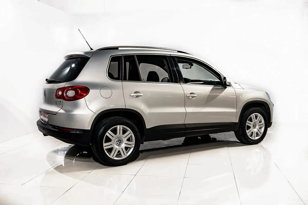 Volkswagen Tiguan I — фото 2