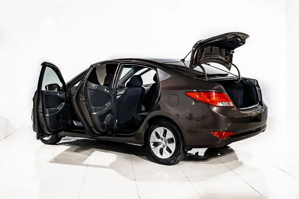Hyundai Solaris I Рестайлинг · Comfort — фото 5
