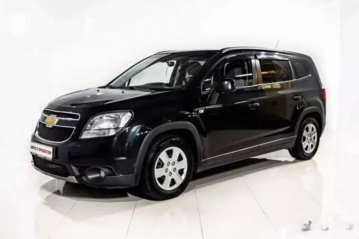 Chevrolet Orlando I · LS