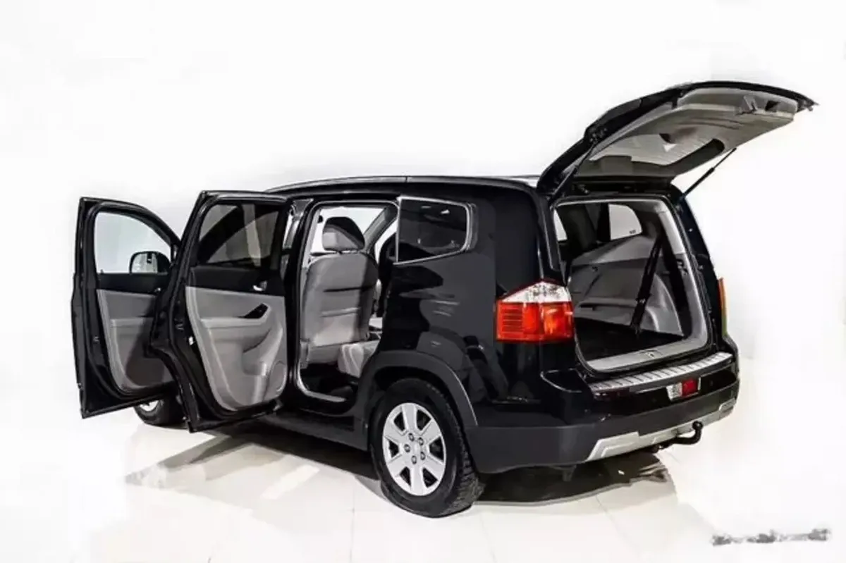 Chevrolet Orlando I · LS — фото 5