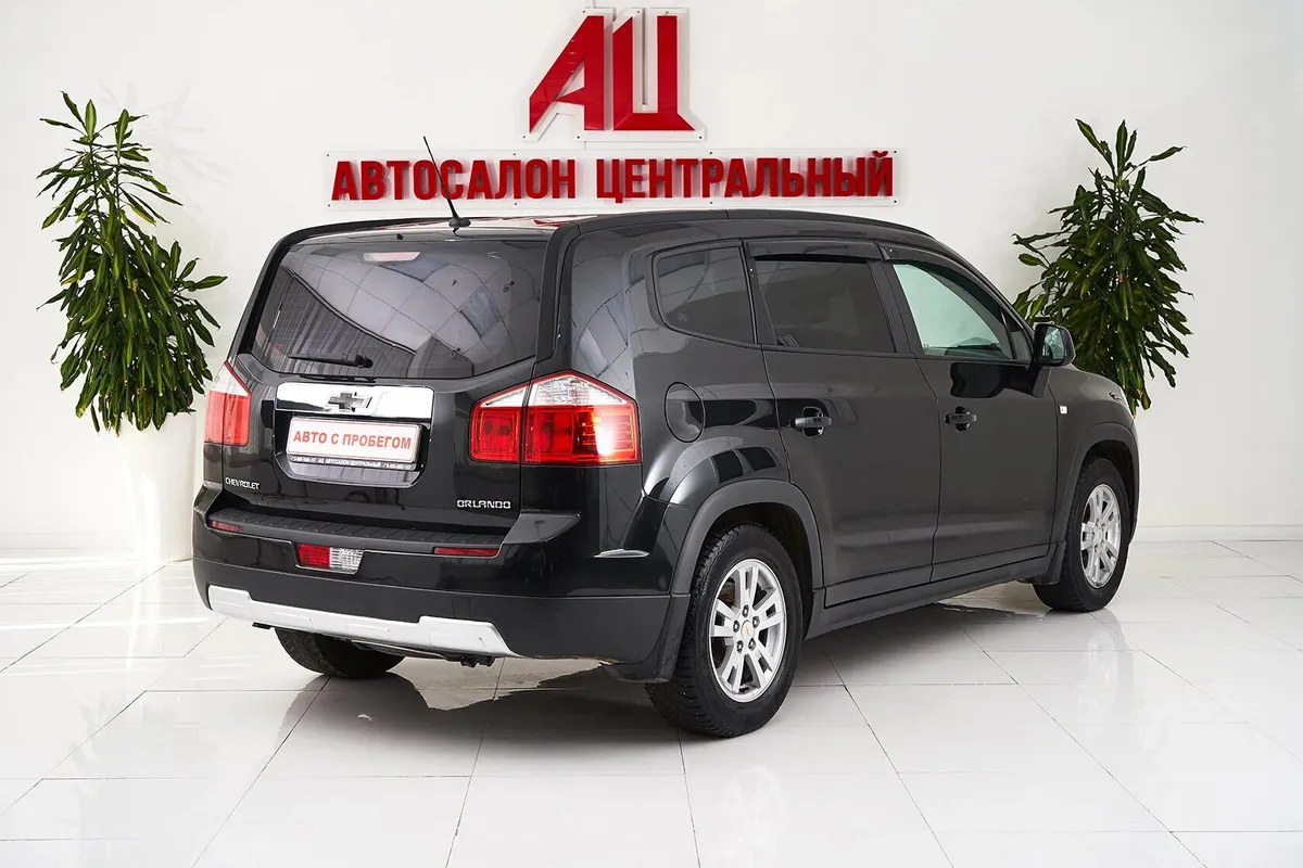 Chevrolet Orlando I · LS — фото 5