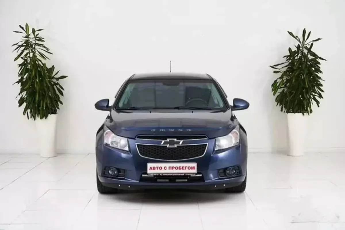 Chevrolet Cruze I Рестайлинг · LS — фото 2