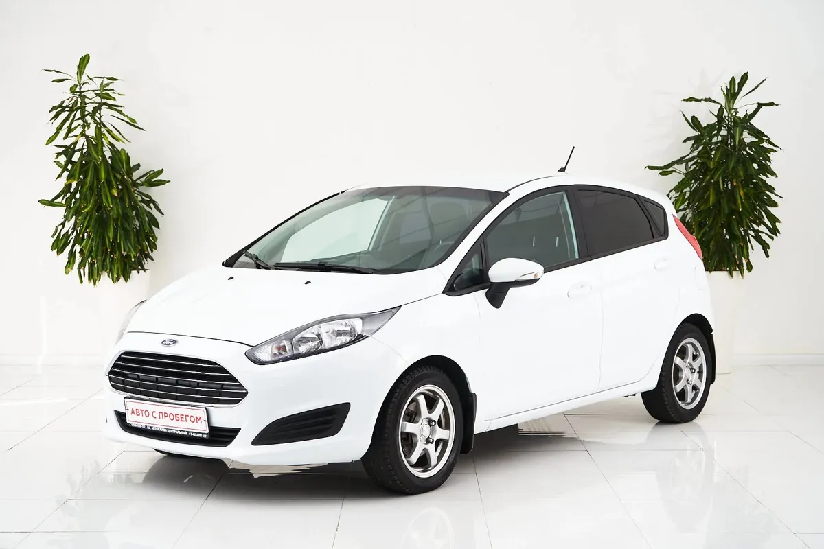 Ford Fiesta Mk6 Рестайлинг · Trend