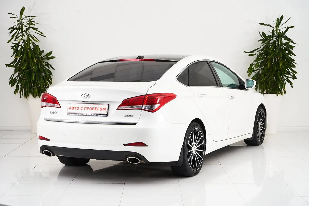 Hyundai i40 I — фото 5