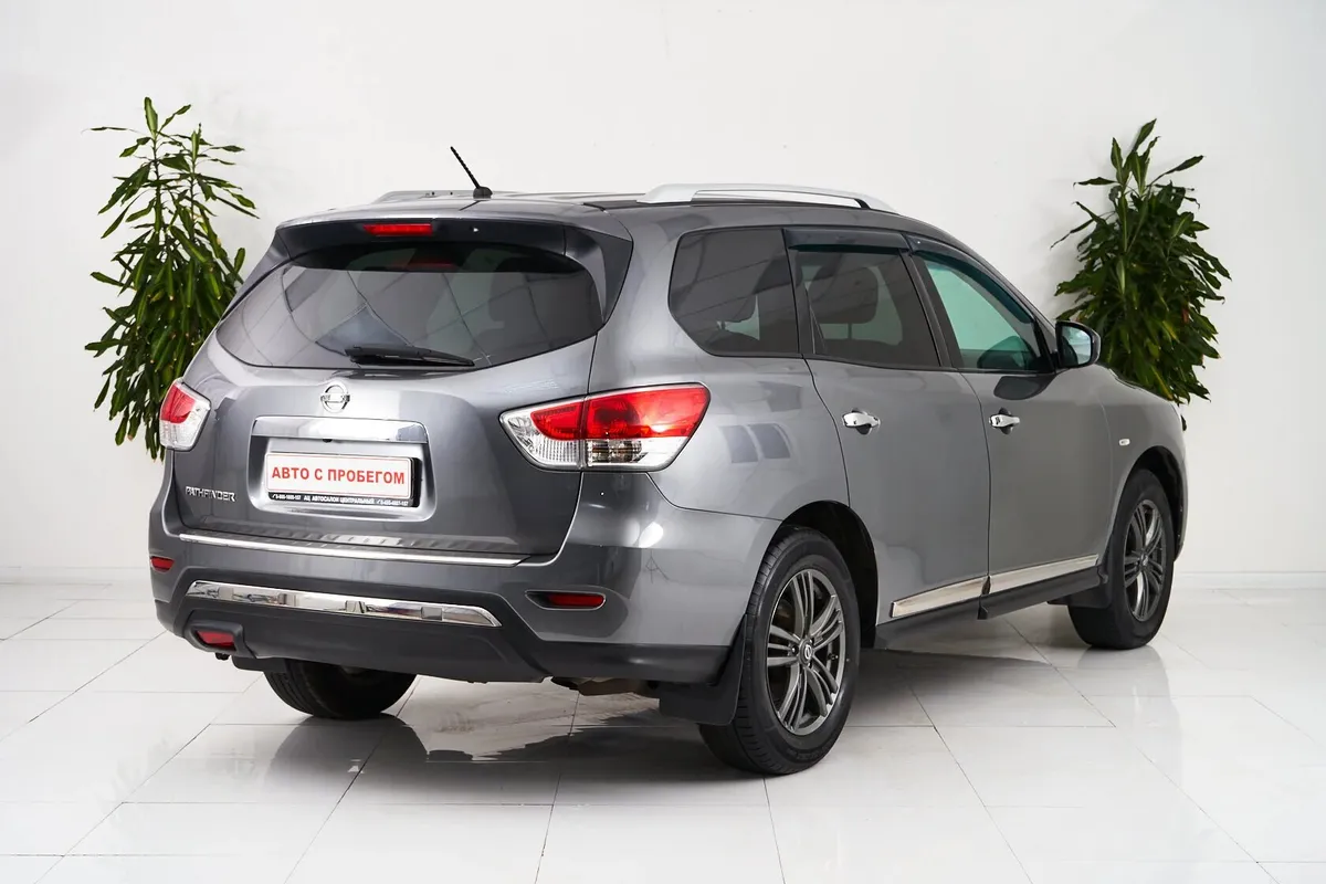 Nissan Pathfinder IV · High+ — фото 5