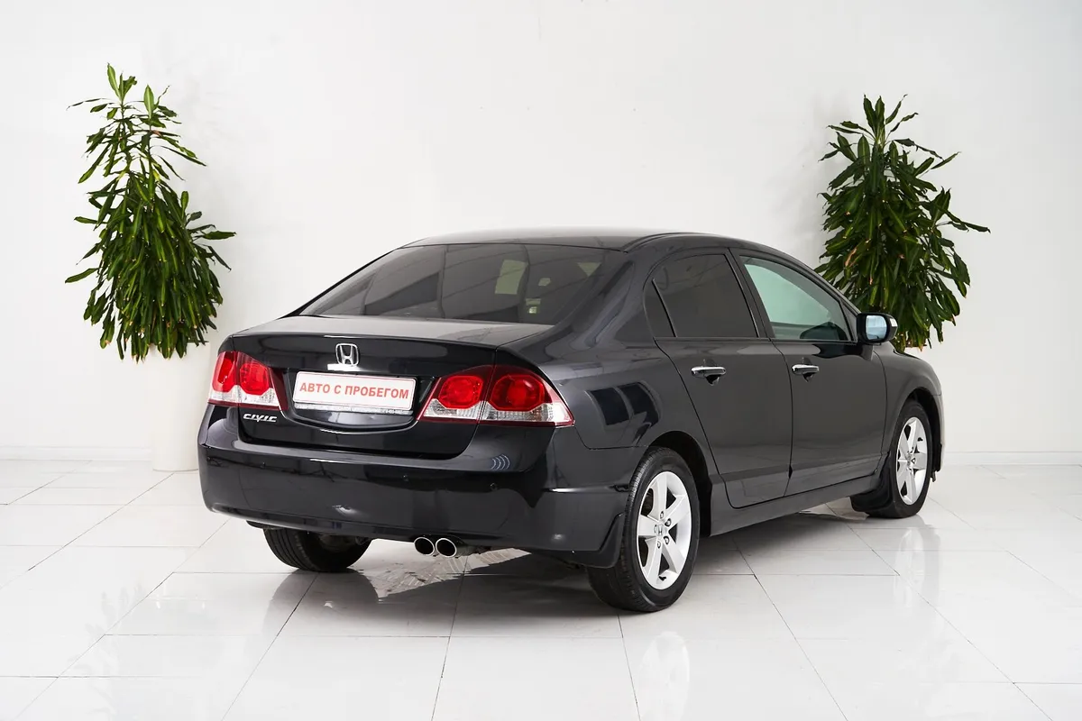 Honda Civic VIII Рестайлинг — фото 5