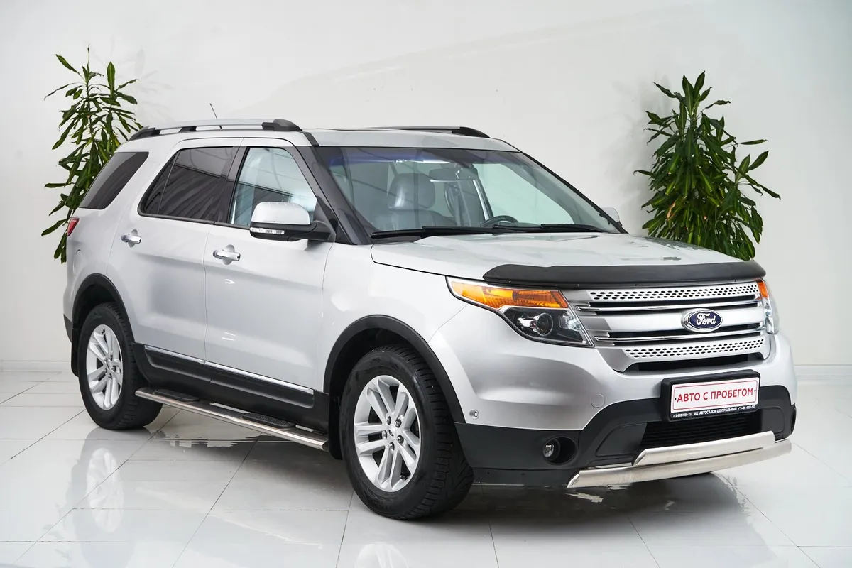 Ford Explorer V — фото 3
