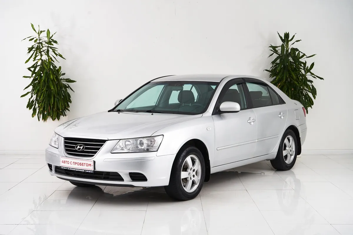 Hyundai Sonata VI (YF)