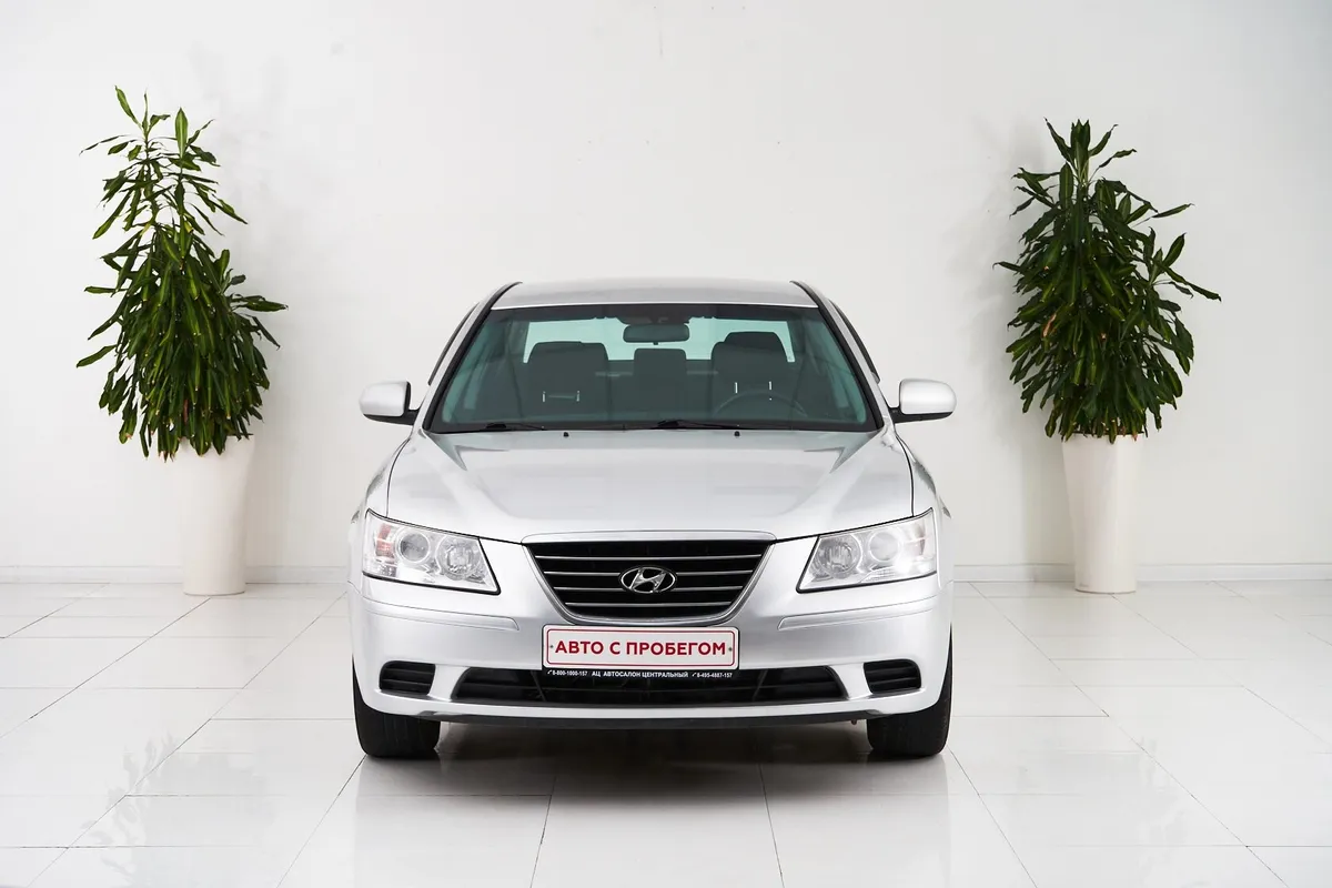 Hyundai Sonata VI (YF) — фото 2