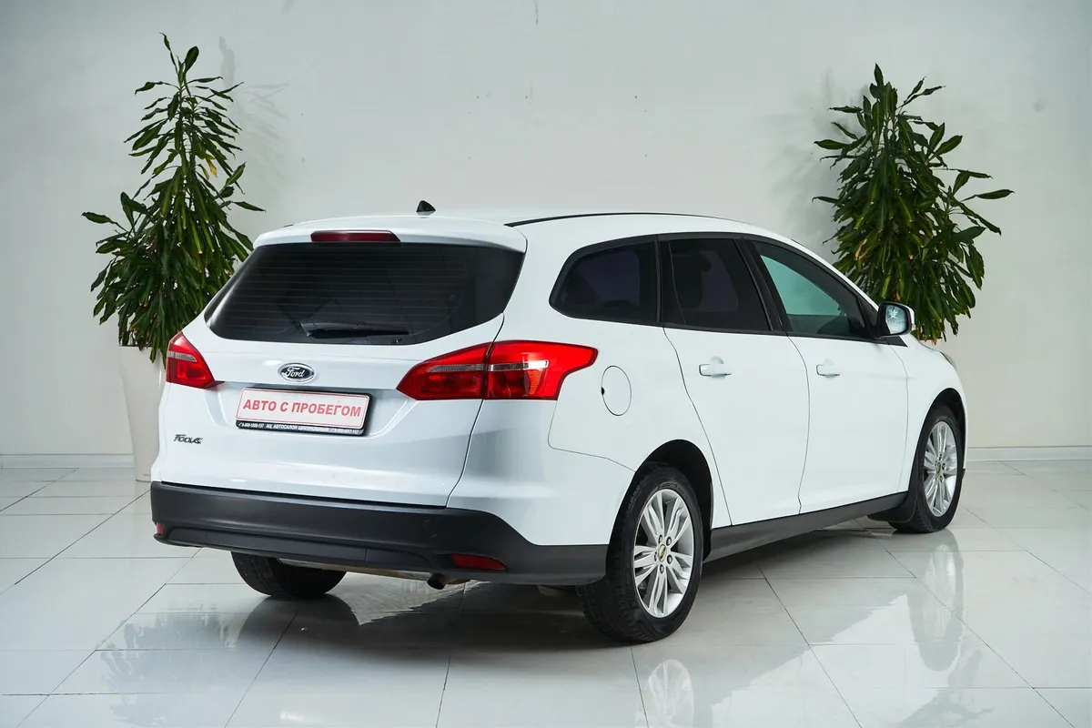 Ford Focus III Рестайлинг — фото 5