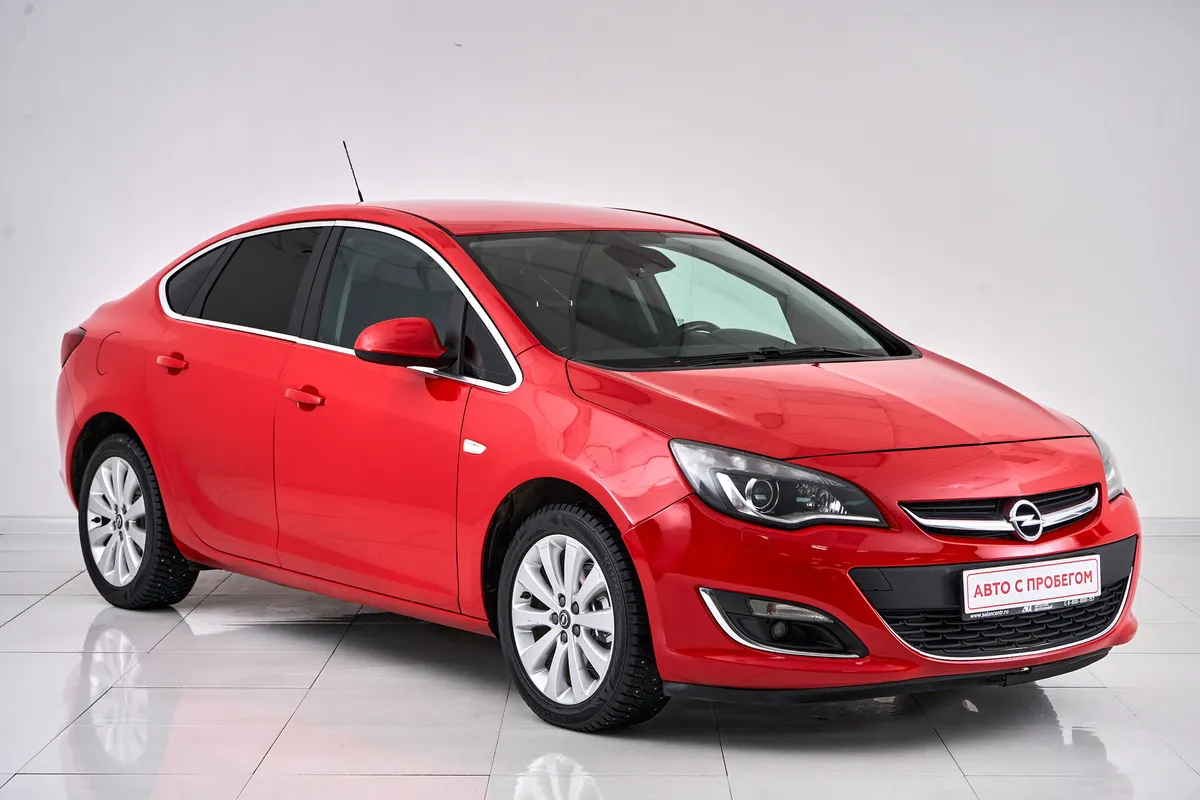 Opel Astra J Рестайлинг · Cosmo — фото 3