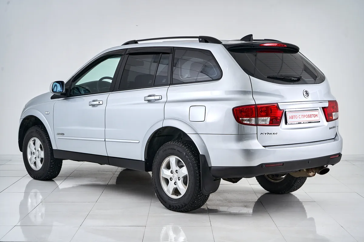 SsangYong Kyron I Рестайлинг — фото 4