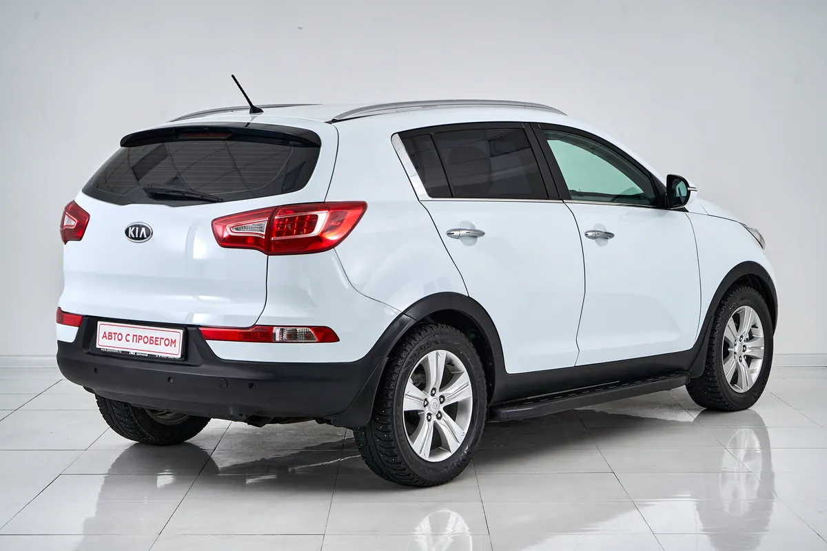 Kia Sportage III — фото 5